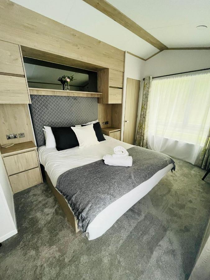 Fir Tree Lodge With Hot Tub York Exteriér fotografie