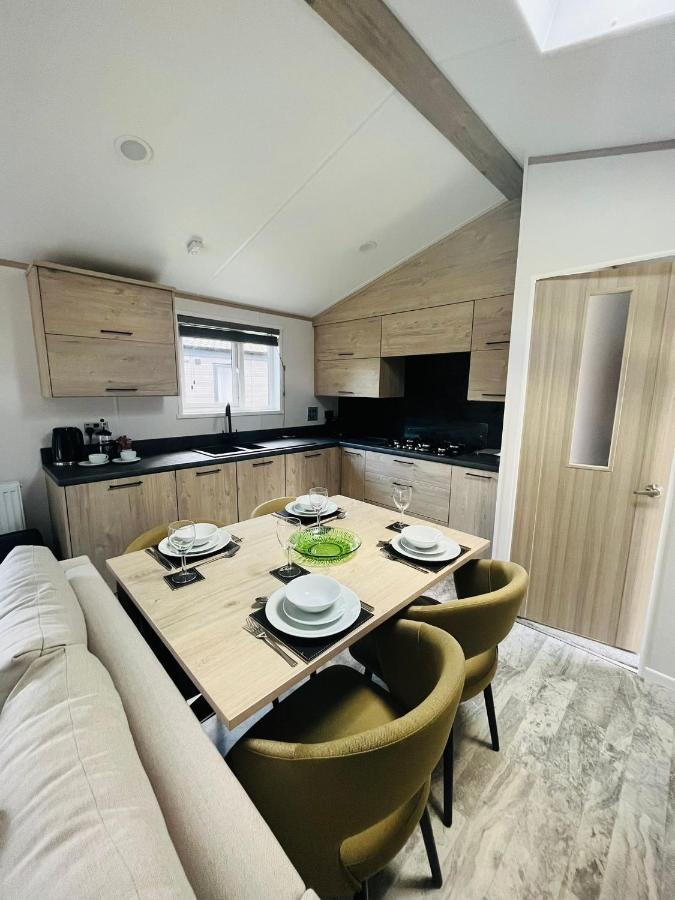 Fir Tree Lodge With Hot Tub York Exteriér fotografie