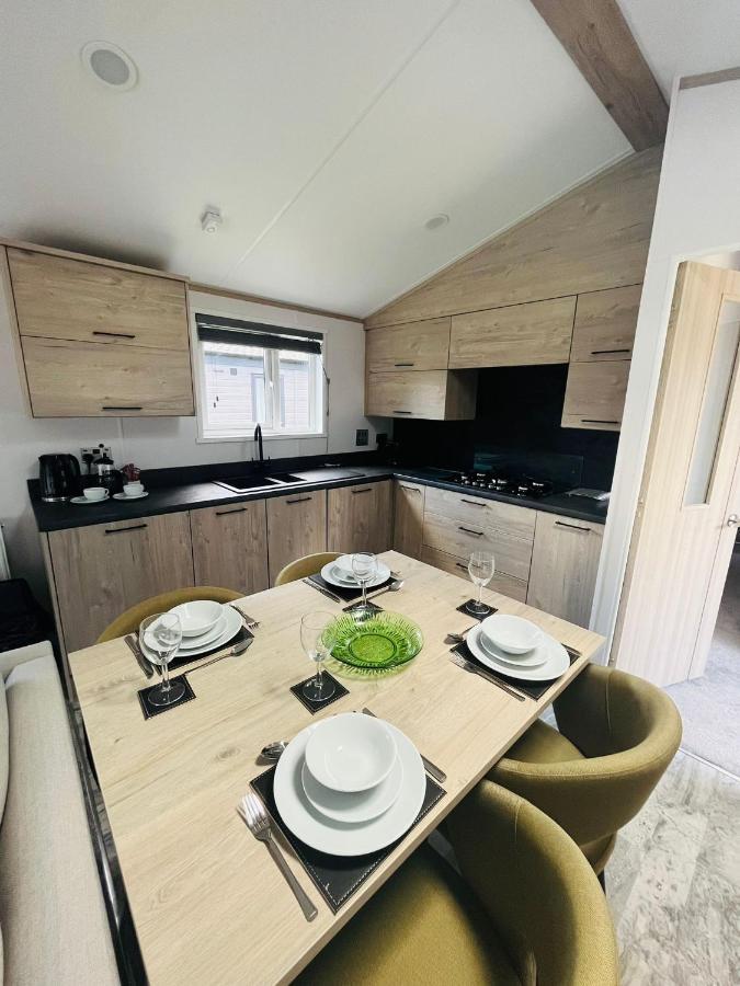 Fir Tree Lodge With Hot Tub York Exteriér fotografie