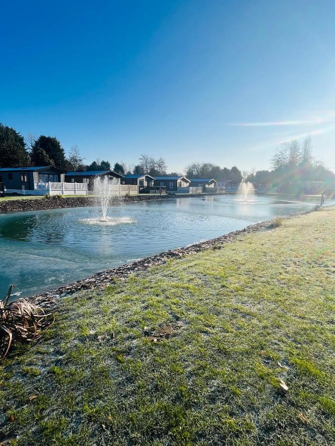 Fir Tree Lodge With Hot Tub York Exteriér fotografie